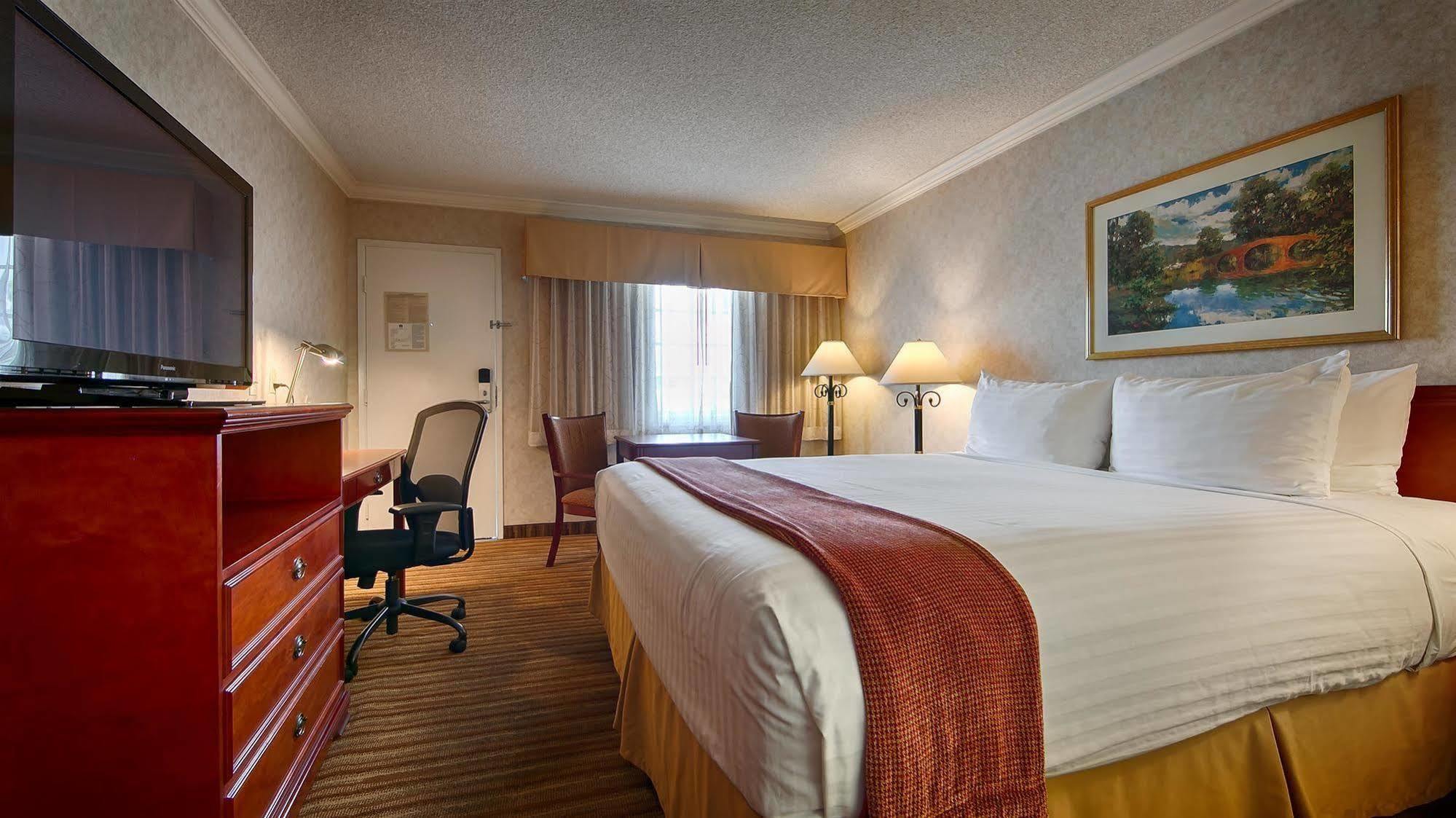 Best Western Plaza Hotel